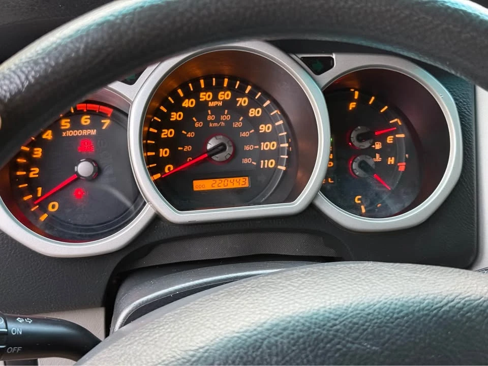 2004 Toyota 4Runner 4th Gen - Image 7 of 9