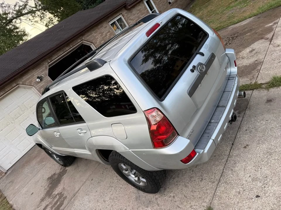 2004 Toyota 4Runner 4th Gen - Image 8 of 9