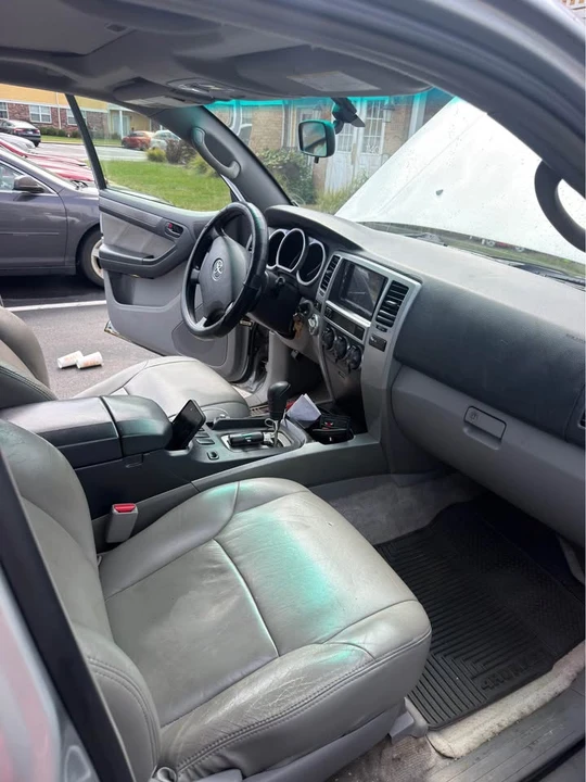 2004 Toyota 4Runner 4th Gen - Image 4 of 8