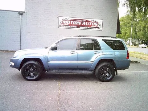 2004 Toyota 4Runner SR5 Sport Utility 4D