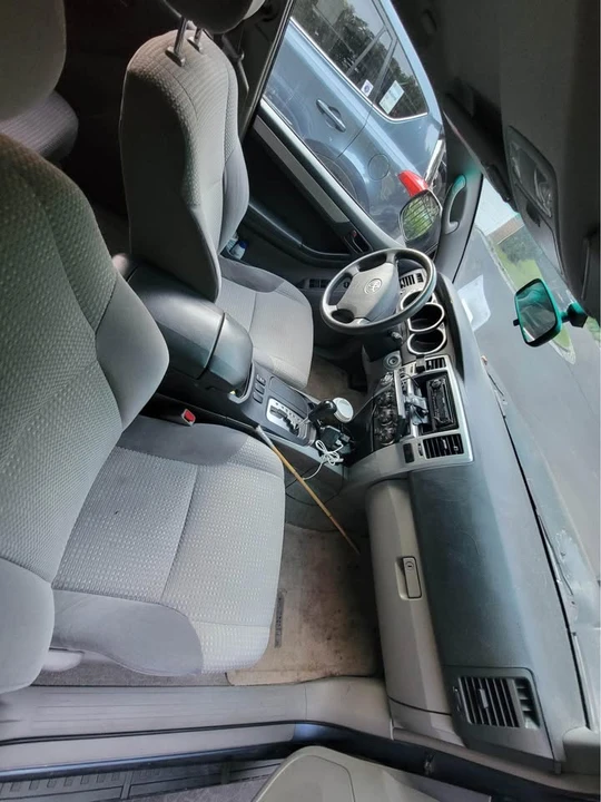 2004 Toyota 4Runner 4th Gen - Image 7 of 10