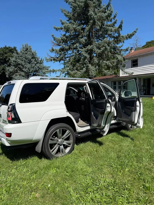 2004 Toyota 4Runner 4th Gen - Image 7 of 12