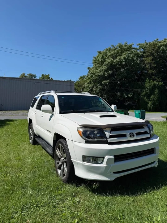 2004 Toyota 4Runner 4th Gen - Image 2 of 12