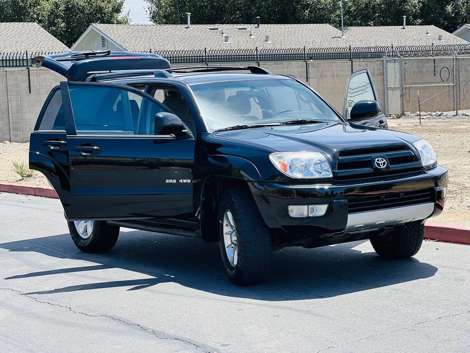 2004 Toyota 4Runner 4th Gen - Image 10 of 16
