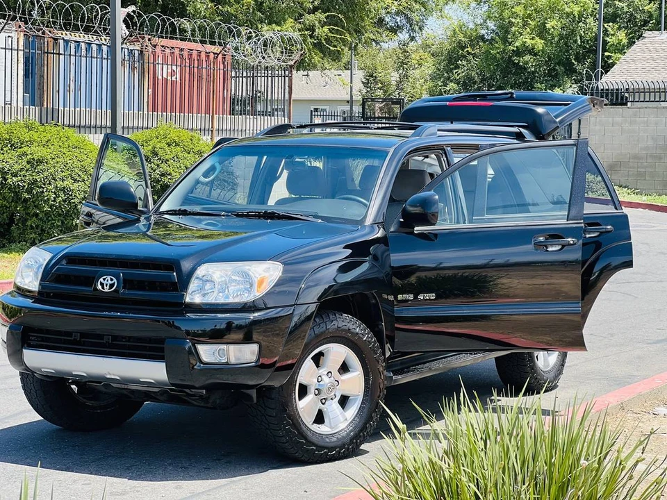 2004 Toyota 4Runner 4th Gen - Image 8 of 16