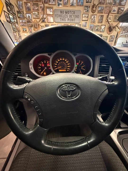 2005 Toyota 4Runner 4th Gen - Image 12 of 24