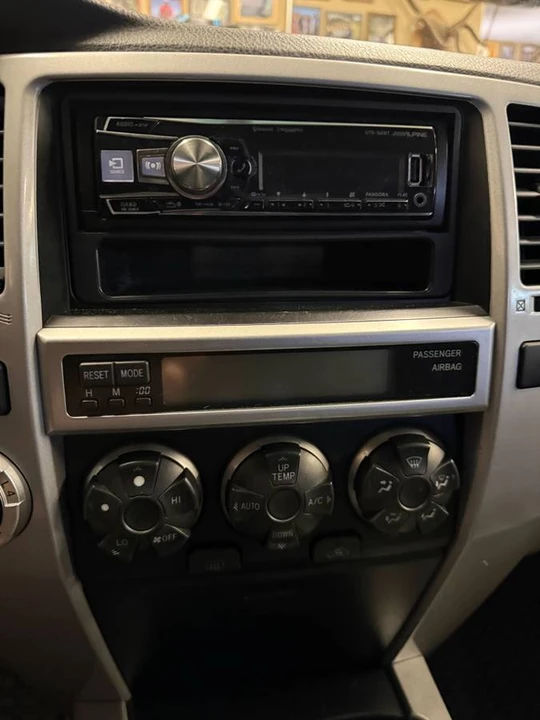 2005 Toyota 4Runner 4th Gen - Image 9 of 24