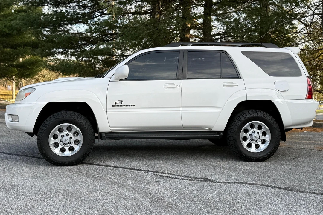 2004 Toyota 4Runner 4th Gen - Image 3 of 31