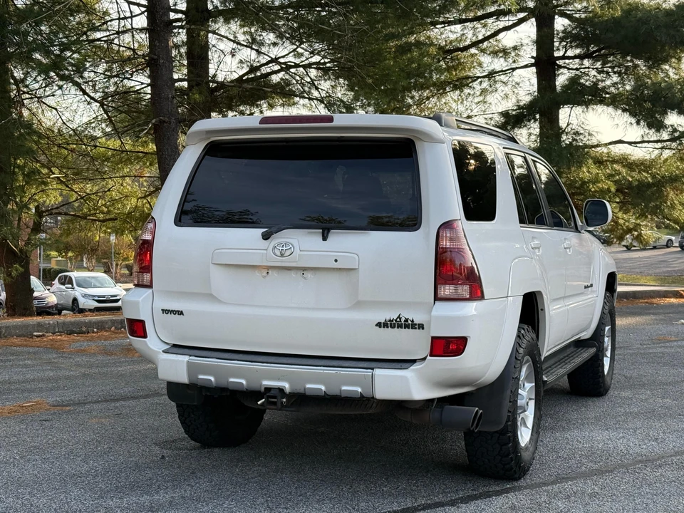2004 Toyota 4Runner 4th Gen - Image 9 of 31