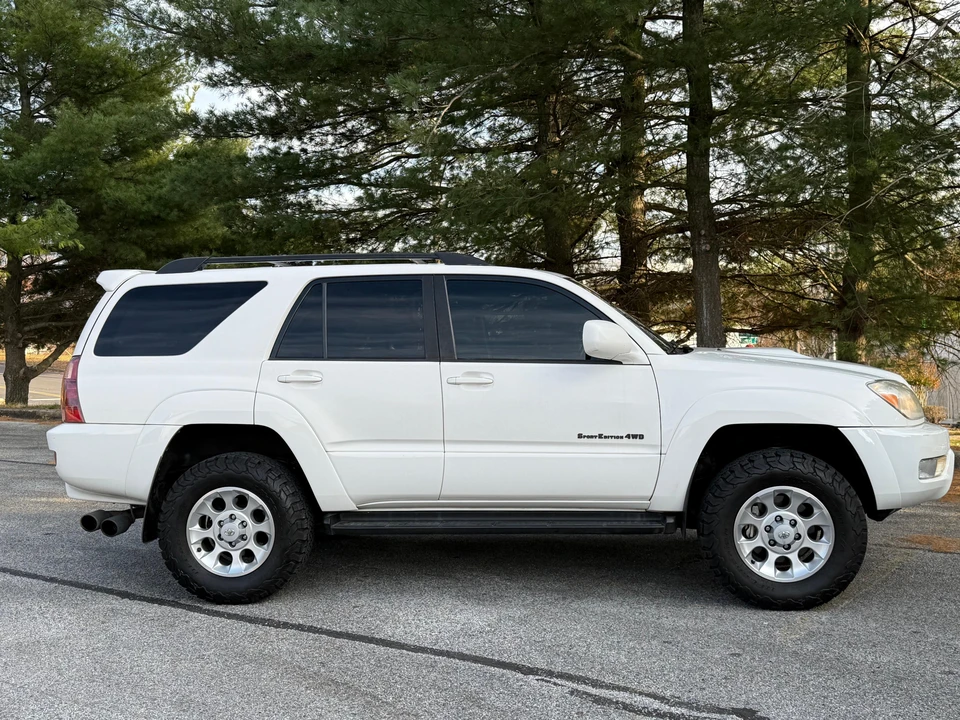 2004 Toyota 4Runner 4th Gen - Image 12 of 31