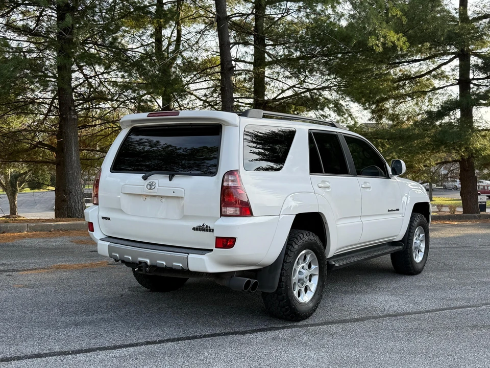2004 Toyota 4Runner 4th Gen - Image 10 of 31