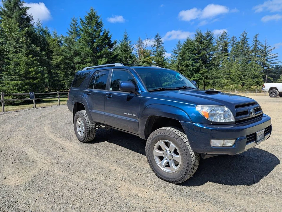 2004 Toyota 4Runner 4th Gen - Image 3 of 7