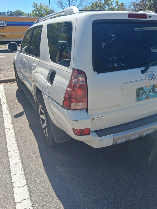 2004 Toyota 4Runner 4th Gen - Image 3 of 8