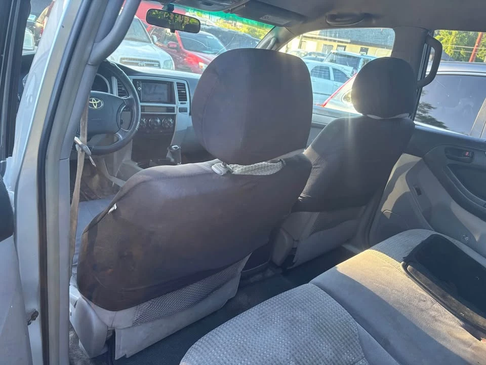 2004 Toyota 4Runner 4th Gen - Image 5 of 6