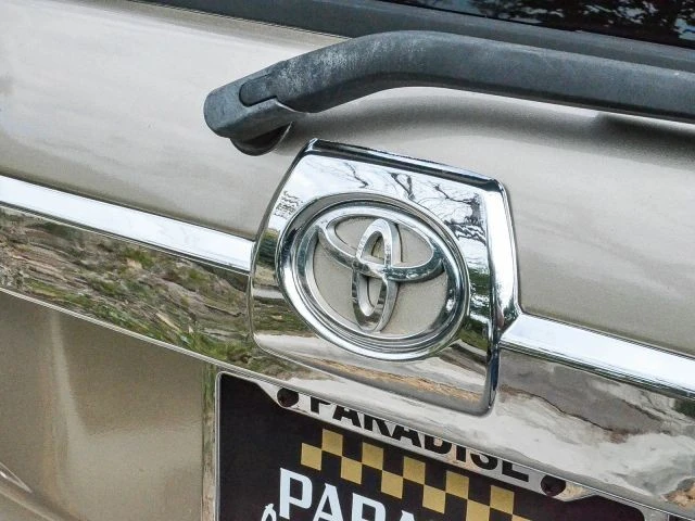2004 Toyota 4Runner 4th Gen - Image 14 of 21