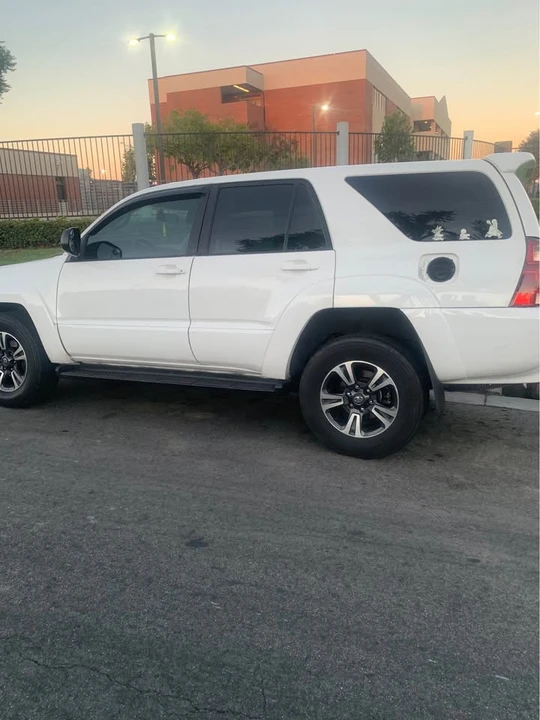 2004 Toyota 4Runner 4th Gen - Image 6 of 6
