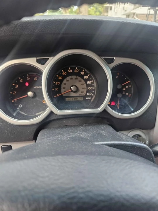 2004 Toyota 4Runner 4th Gen - Image 8 of 10