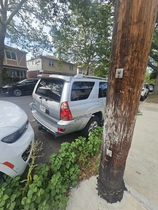 2004 Toyota 4Runner 4th Gen - Image 5 of 10
