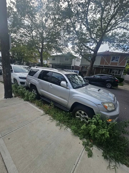 2004 Toyota 4Runner 4th Gen - Image 4 of 10