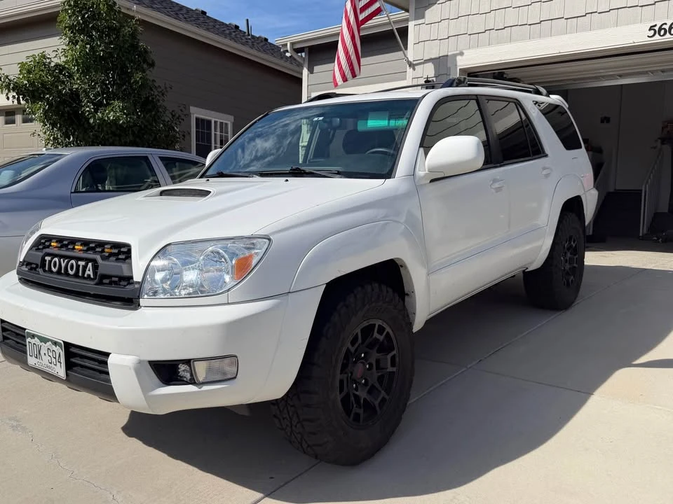 2004 Toyota 4Runner 4th Gen - Image 3 of 10