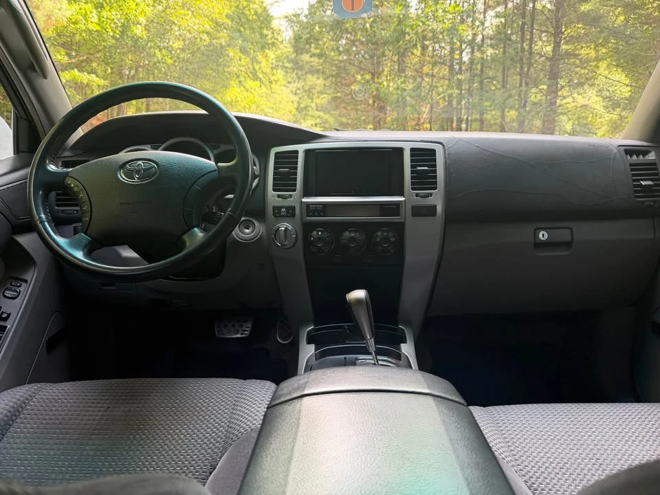 2004 Toyota 4Runner 4th Gen - Image 5 of 9