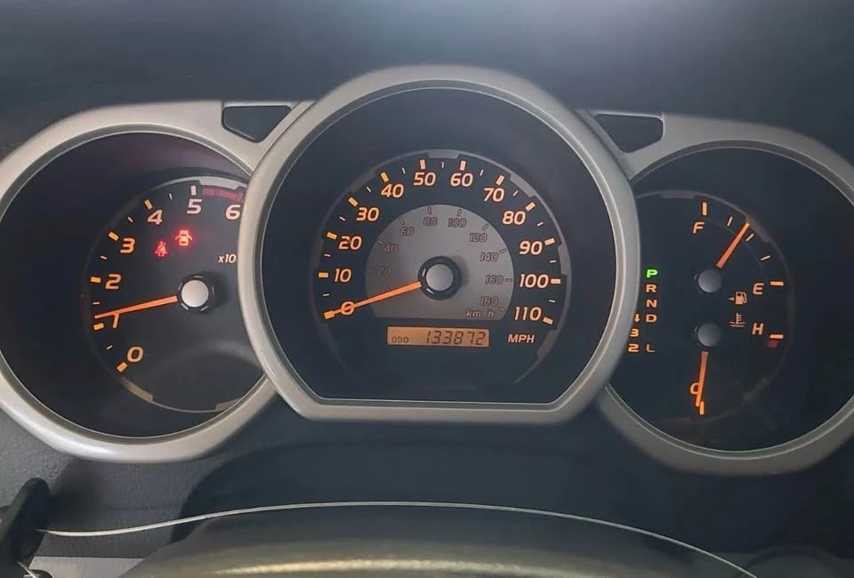 2004 Toyota 4Runner 4th Gen - Image 8 of 11
