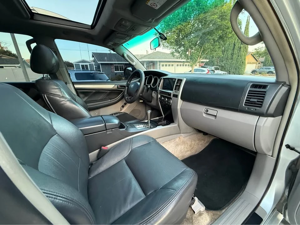 2004 Toyota 4Runner 4th Gen - Image 9 of 13