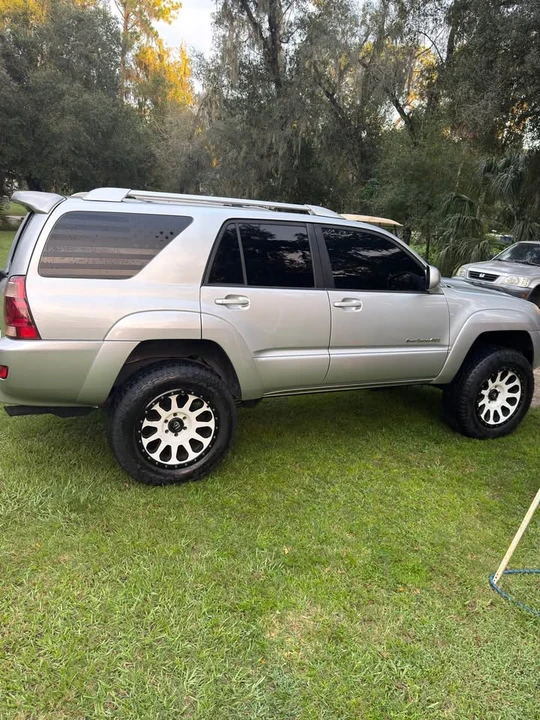 2004 Toyota 4Runner 4th Gen - Image 5 of 18