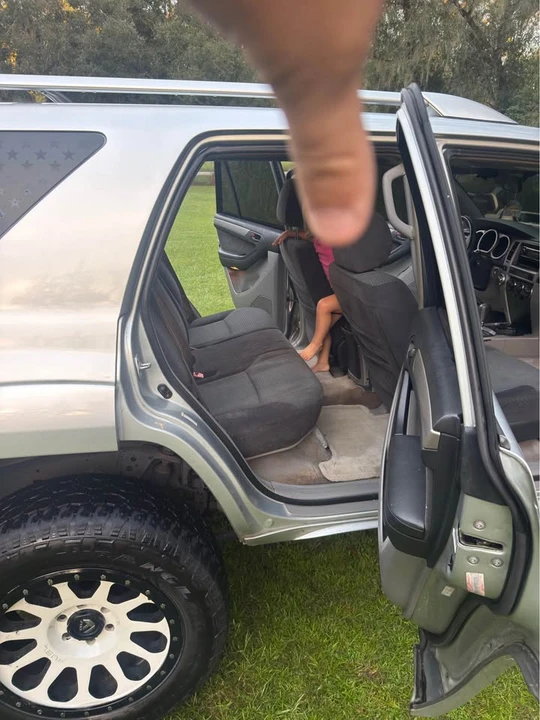 2004 Toyota 4Runner 4th Gen - Image 13 of 18
