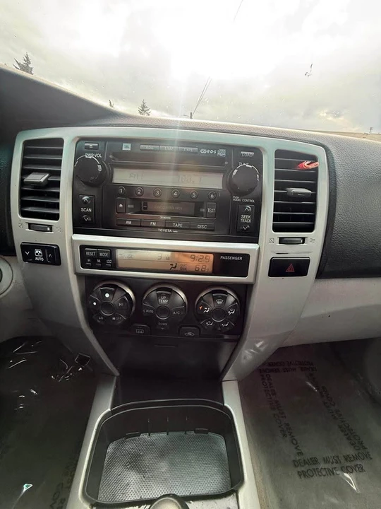 2004 Toyota 4Runner 4th Gen - Image 11 of 15