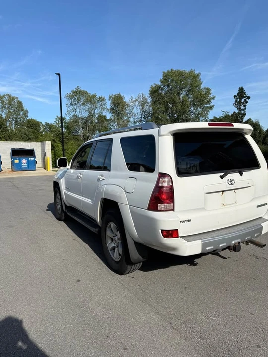 2004 Toyota 4Runner 4th Gen - Image 4 of 8