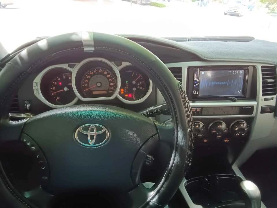 2004 Toyota 4Runner 4th Gen - Image 18 of 19