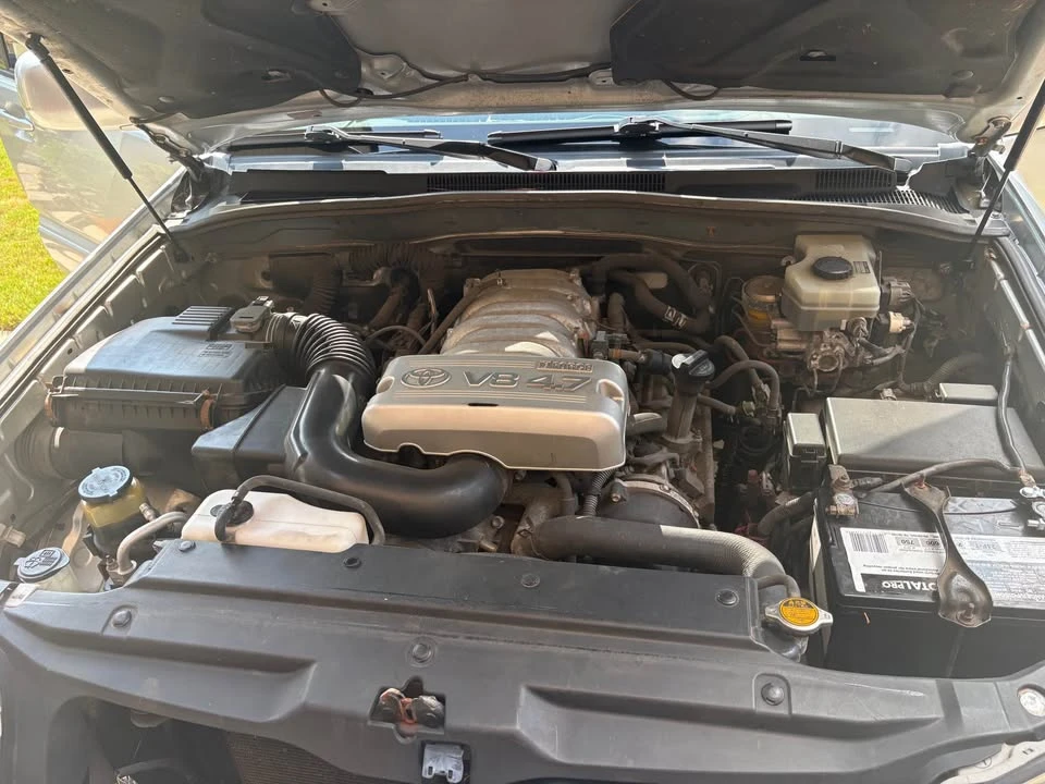 2004 Toyota 4Runner 4th Gen - Image 2 of 16