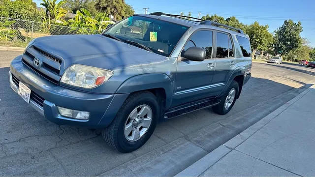 2004 Toyota 4Runner SR5