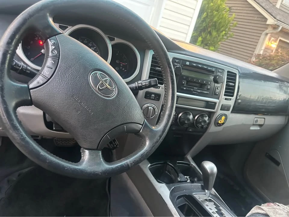 2004 Toyota 4Runner 4th Gen - Image 17 of 19