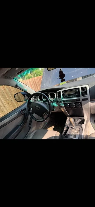 2004 Toyota 4Runner 4th Gen - Image 2 of 4
