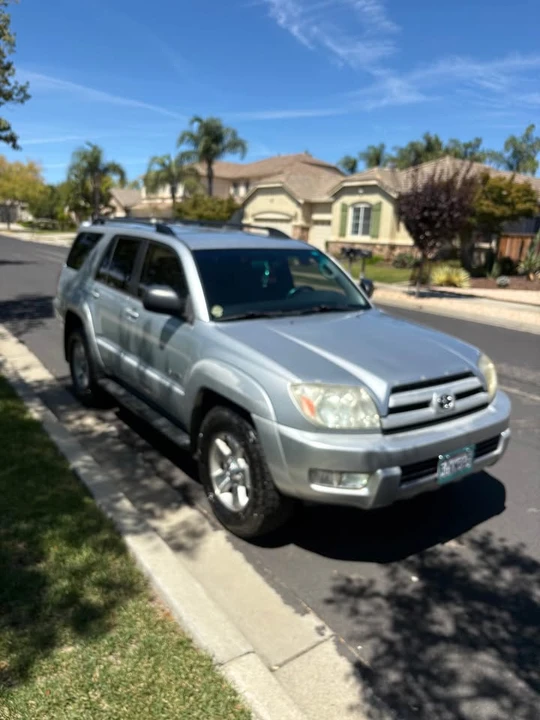 2004 Toyota 4Runner 4th Gen - Image 3 of 12