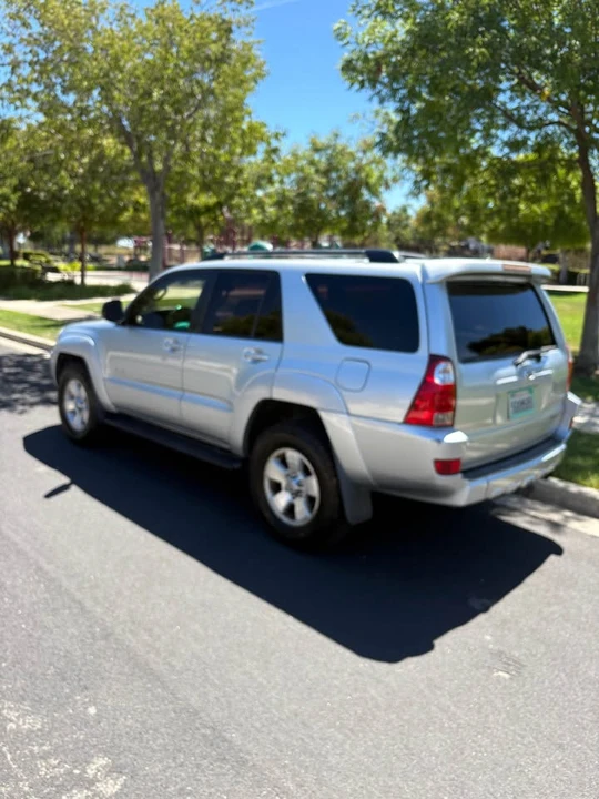 2004 Toyota 4Runner 4th Gen - Image 5 of 12