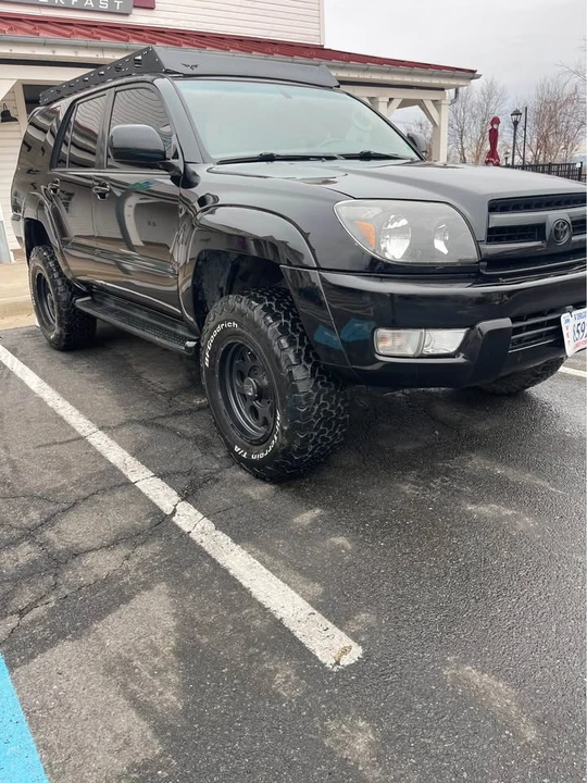 2004 Toyota 4Runner 4th Gen - Image 2 of 9