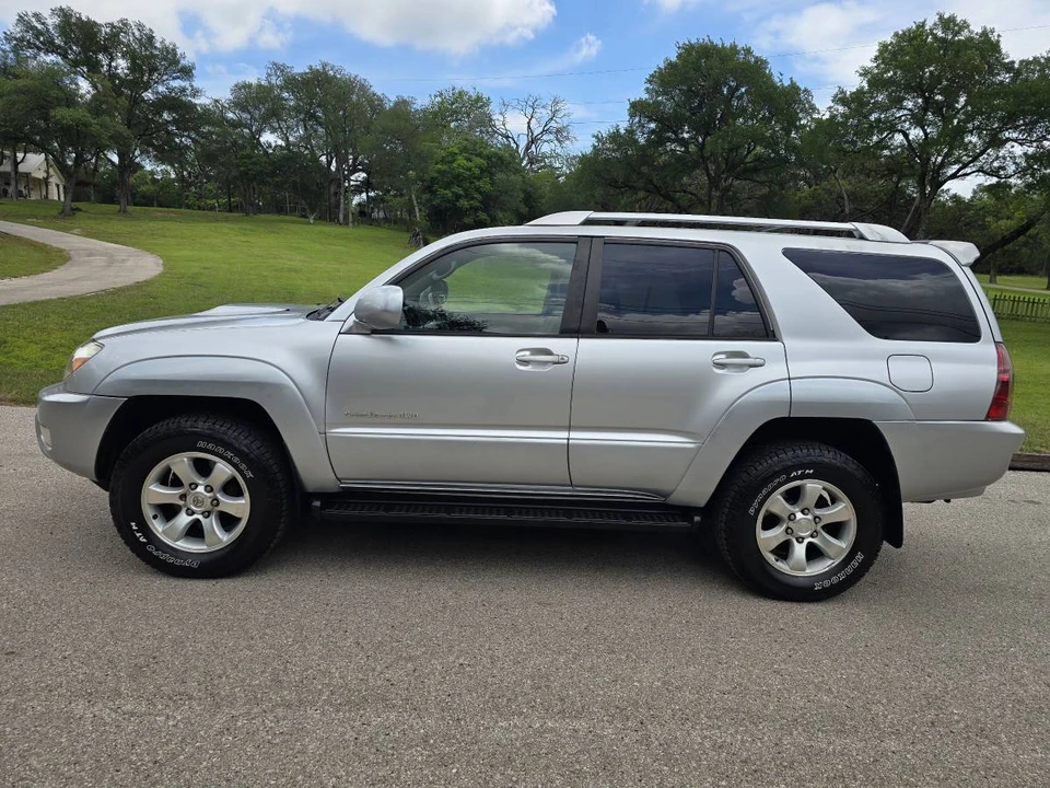 2004 Toyota 4Runner 4th Gen - Image 4 of 17