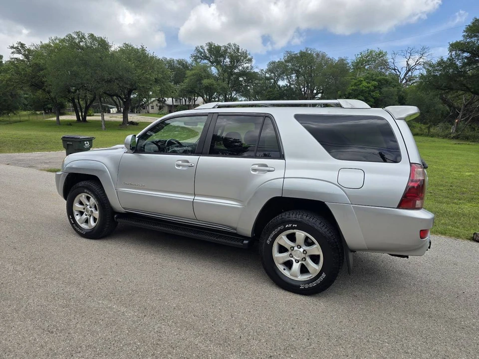 2004 Toyota 4Runner 4th Gen - Image 5 of 17