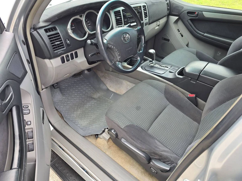 2004 Toyota 4Runner 4th Gen - Image 17 of 17