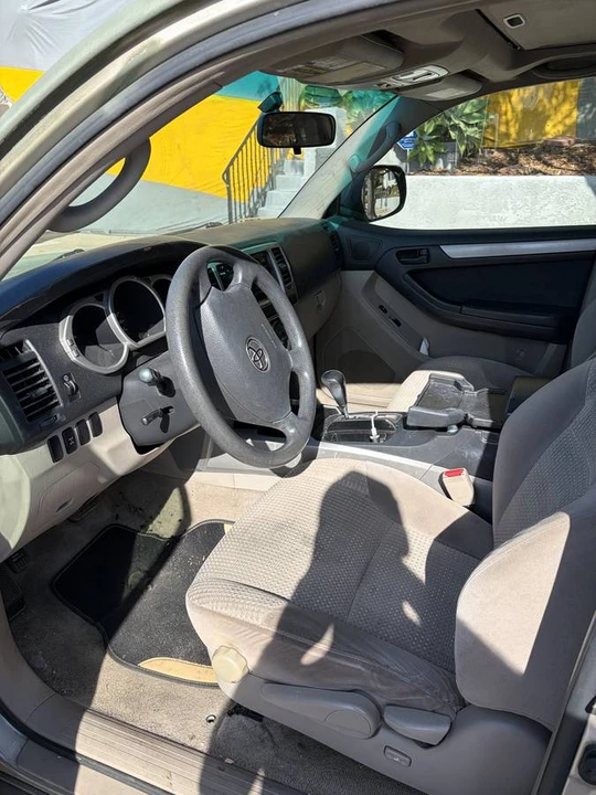 2004 Toyota 4Runner 4th Gen - Image 7 of 10