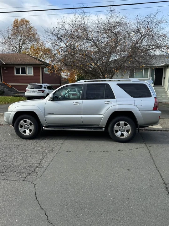 2004 Toyota 4Runner 4th Gen - Image 2 of 6