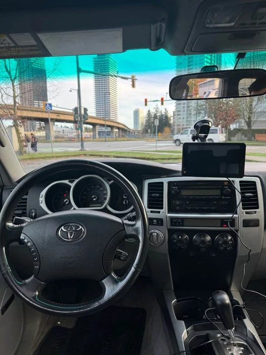 2004 Toyota 4Runner 4th Gen - Image 11 of 18