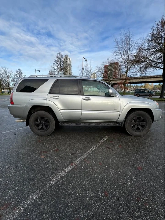 2004 Toyota 4Runner 4th Gen - Image 7 of 18