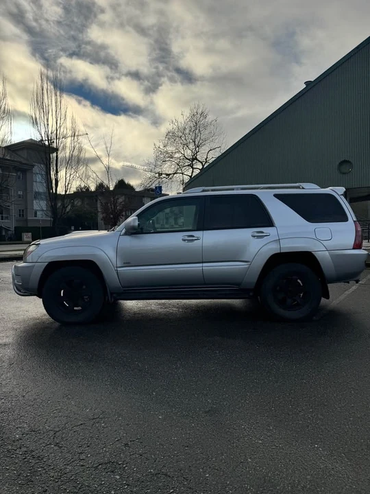 2004 Toyota 4Runner 4th Gen - Image 8 of 18