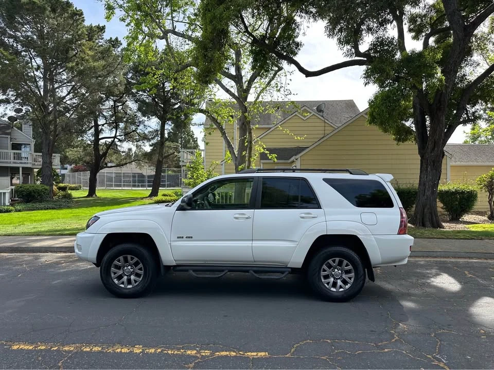 2004 Toyota 4Runner 4th Gen - Image 2 of 20