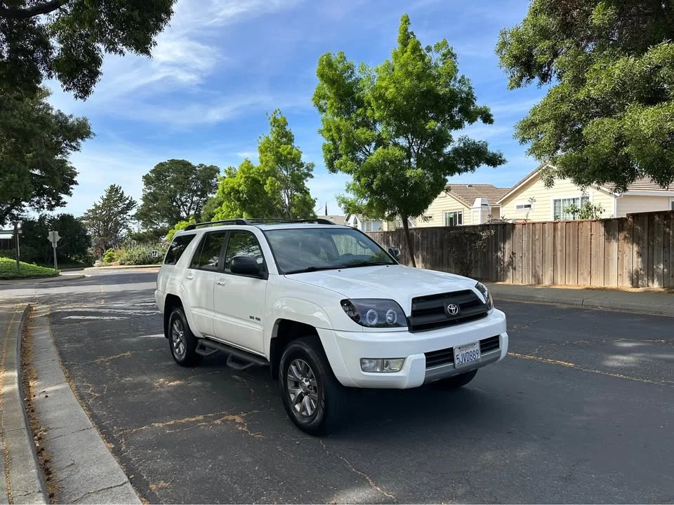 2004 Toyota 4Runner 4th Gen - Image 10 of 20