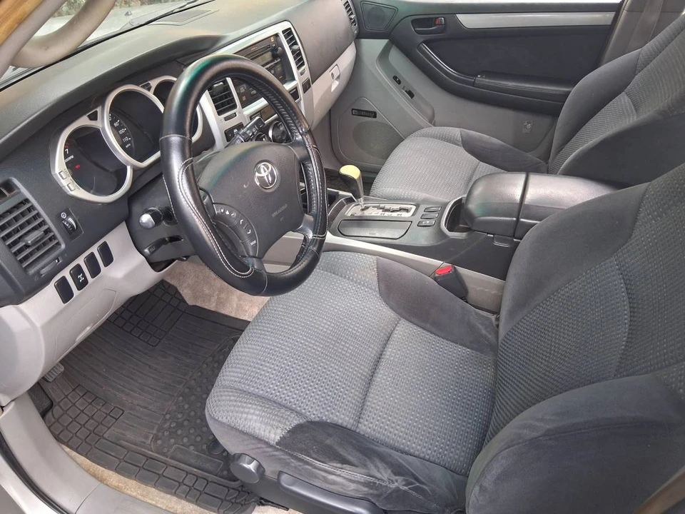 2004 Toyota 4Runner 4th Gen - Image 8 of 20